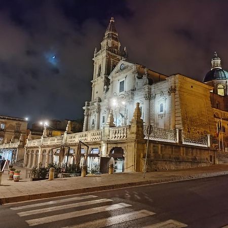 La Carraia Bed & Breakfast Ragusa Exterior photo