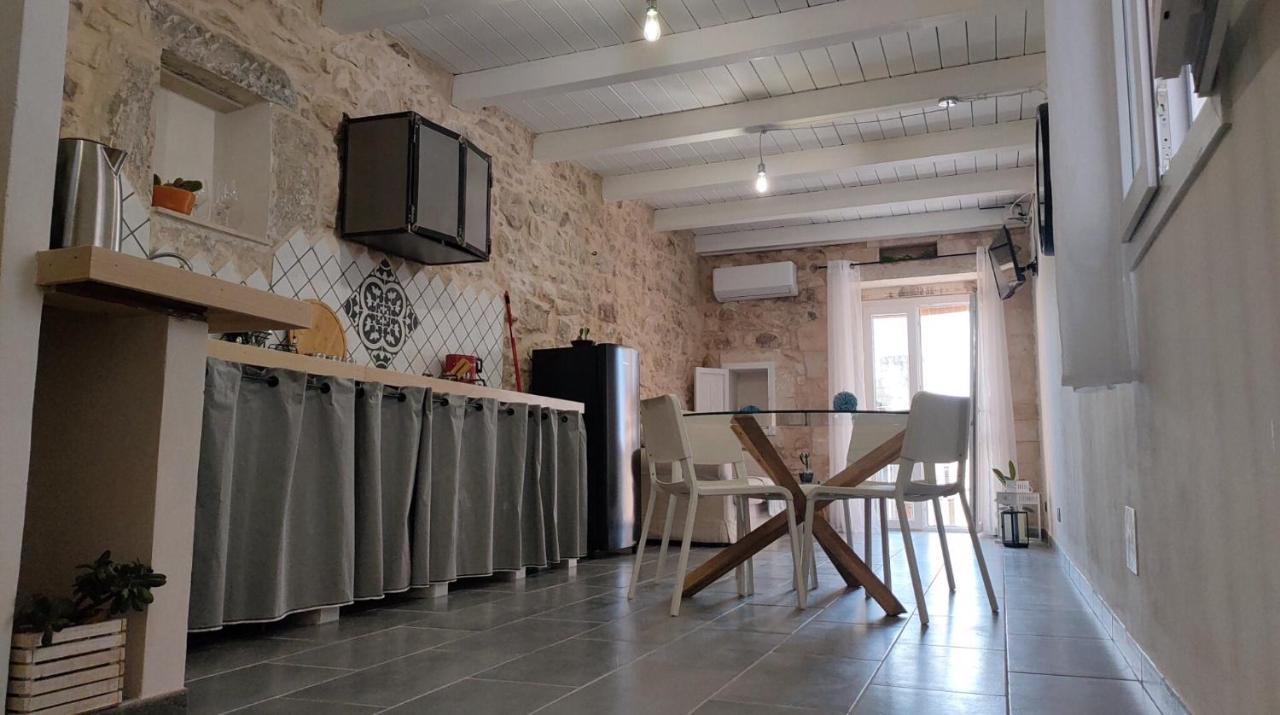 La Carraia Bed & Breakfast Ragusa Exterior photo
