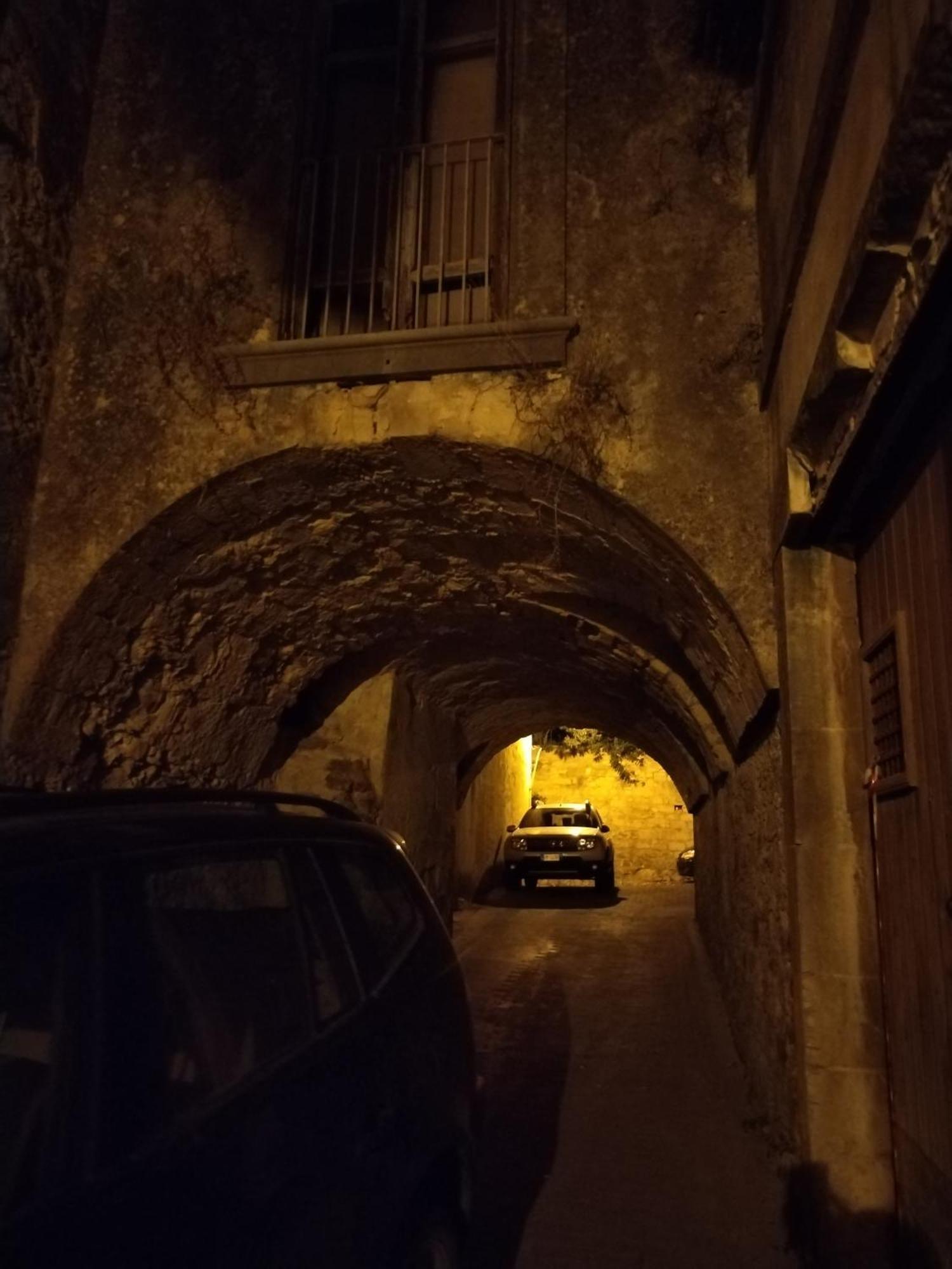 La Carraia Bed & Breakfast Ragusa Exterior photo